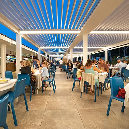Village Baia Blu La Tortuga أغلينتو