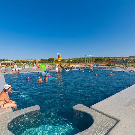 Village Baia Blu La Tortuga Kamp alanı Aglientu