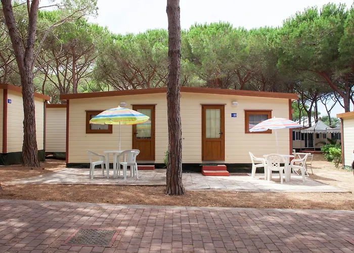 Κάμπινγκ Village Baia Blu La Tortuga 4*