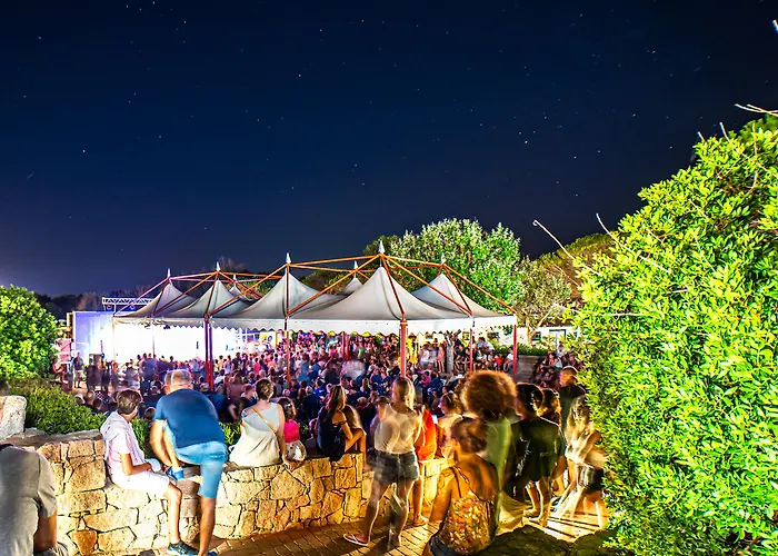 Κάμπινγκ Village Baia Blu La Tortuga Aglientu