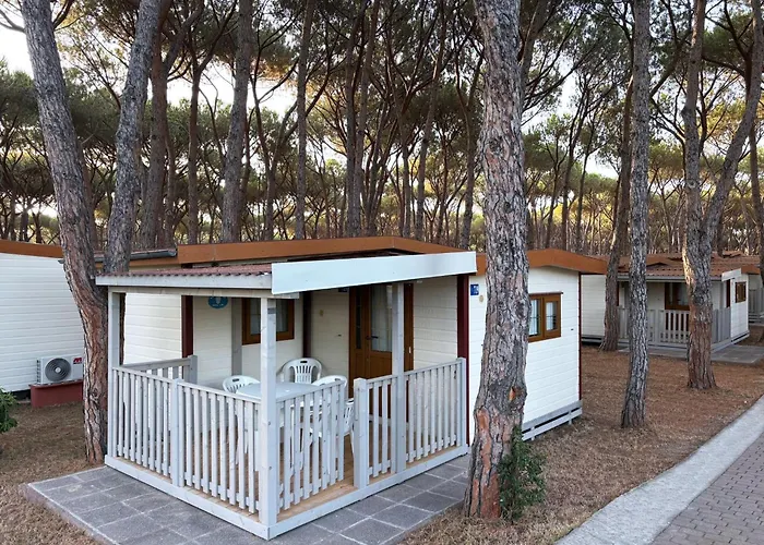 Campeggio Village Baia Blu La Tortuga 4*